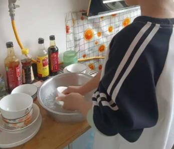 柳林帮妈妈做家务的收获有哪些？